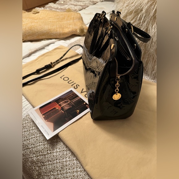 BREA MM Louis Vuitton Bag🖤 - Picture 11 of 16